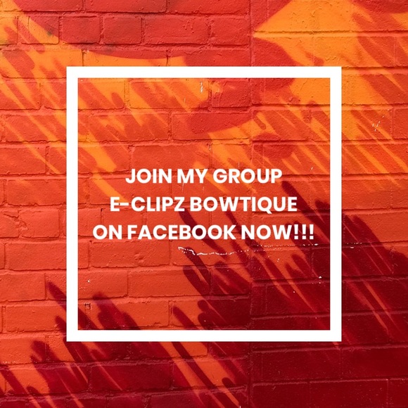 NEW HANDMADE CROCHET DONUT 🍩🍩🍩🍩 HAIR CLIP - Picture 2 of 4